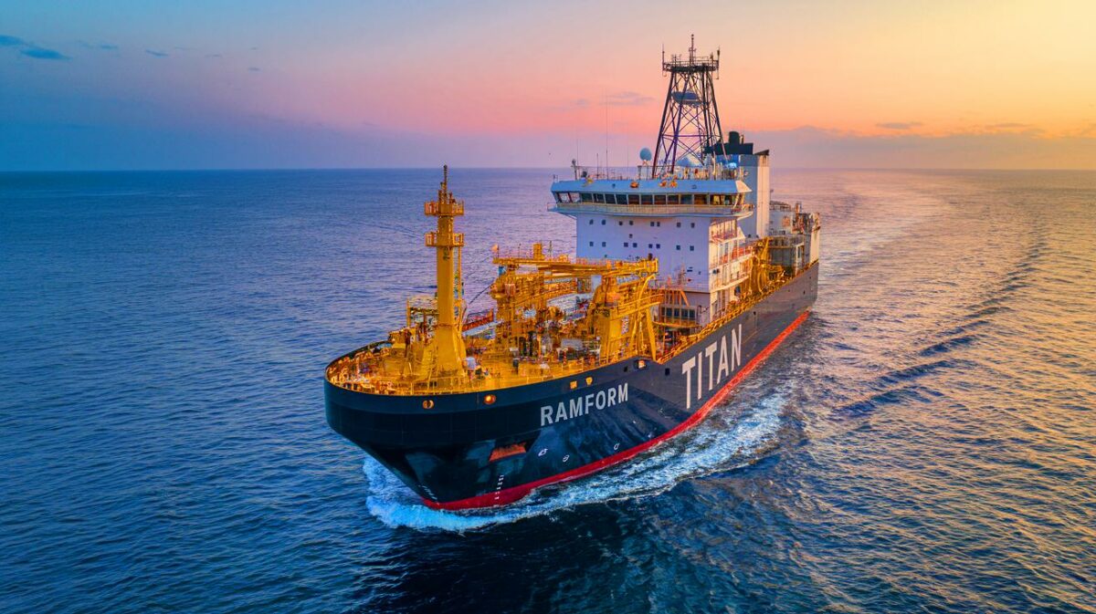 650 Feet of Cutting-Edge Power: This Giant Seismic Ship Revolutionizes Ocean Exploration